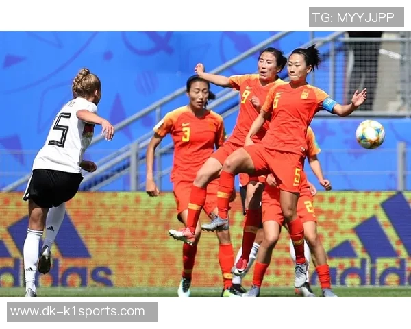 中国足球传奇球星告别赛圆满落幕致敬经典时刻与辉煌岁月